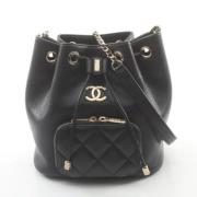 Pre-owned Fabric shoulder-bags Chanel Vintage , Black , Dames