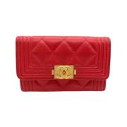 Pre-owned Leather home-office Chanel Vintage , Red , Dames