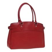 Pre-owned Leather shoulder-bags Louis Vuitton Vintage , Red , Dames