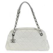 Pre-owned Leather chanel-bags Chanel Vintage , Gray , Dames