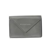 Pre-owned Leather wallets Balenciaga Vintage , Gray , Unisex