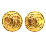 Pre-owned Metal earrings Chanel Vintage , Yellow , Dames