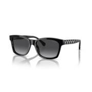 Elegante zonnebril voor modeliefhebbers Chanel , Black , Unisex