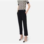 Zwarte Cropped Broek met Voorplooien Elisabetta Franchi , Black , Dame...