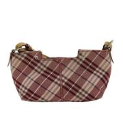 Pre-owned Canvas shoulder-bags Burberry Vintage , Red , Dames