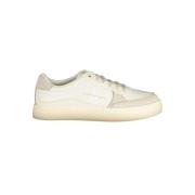 Elegante witte sneakers met contrasterende accenten Calvin Klein , Whi...