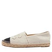 Pre-owned Canvas flats Chanel Vintage , White , Dames