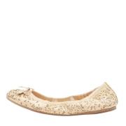 Pre-owned Leather flats Prada Vintage , Beige , Dames