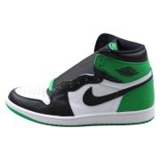 Lucky Green Retro High OG Sneakers Jordan , Green , Heren