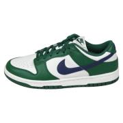 Vintage Dunk Low Sneakers Nike , Green , Dames