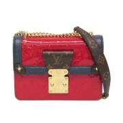 Pre-owned Leather shoulder-bags Louis Vuitton Vintage , Red , Dames