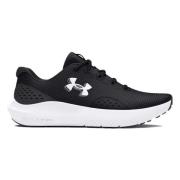 UA Charged Surge 4 Sneakers Under Armour , Black , Dames