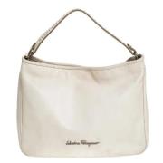 Pre-owned Leather handbags Salvatore Ferragamo Pre-owned , White , Dam...