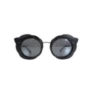 Pre-owned Metal sunglasses Chanel Vintage , Black , Dames