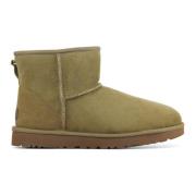 Donkergroene Enkellaarsjes UGG , Green , Dames