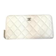 Pre-owned Leather wallets Chanel Vintage , White , Dames