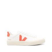 Witte Sneakers voor een Stijlvolle Look Veja , White , Dames