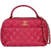 Pre-owned Suede chanel-bags Chanel Vintage , Pink , Dames