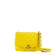 Pre-owned Leather chanel-bags Chanel Vintage , Yellow , Dames