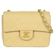 Pre-owned Leather chanel-bags Chanel Vintage , Beige , Dames