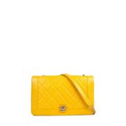 Pre-owned Leather chanel-bags Chanel Vintage , Yellow , Dames