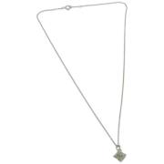 Pre-owned Metal necklaces Tiffany & Co. Pre-owned , Gray , Dames