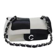 Pre-owned Leather chanel-bags Chanel Vintage , Black , Dames