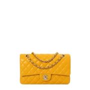 Pre-owned Leather chanel-bags Chanel Vintage , Yellow , Dames