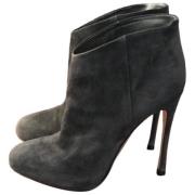 Pre-owned Suede boots Gianvito Rossi Pre-owned , Gray , Dames