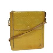 Pre-owned Leather pouches Louis Vuitton Vintage , Yellow , Dames