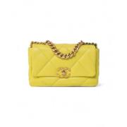 Pre-owned Fabric chanel-bags Chanel Vintage , Yellow , Dames