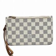 Pre-owned Canvas clutches Louis Vuitton Vintage , White , Dames