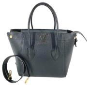 Pre-owned Leather handbags Louis Vuitton Vintage , Black , Dames