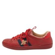 Pre-owned Leather sneakers Gucci Vintage , Red , Heren