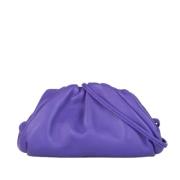 Pre-owned Leather clutches Bottega Veneta Vintage , Purple , Dames