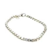 Pre-owned Metal bracelets Tiffany & Co. Pre-owned , Gray , Dames