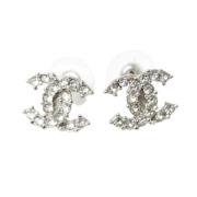 Pre-owned Metal earrings Chanel Vintage , Gray , Dames