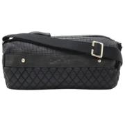 Pre-owned Canvas crossbody-bags Chanel Vintage , Black , Dames