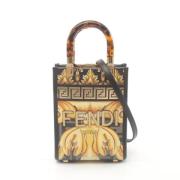 Pre-owned Leather fendi-bags Fendi Vintage , Black , Dames