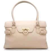 Pre-owned Leather handbags Salvatore Ferragamo Pre-owned , Beige , Dam...