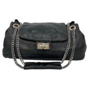 Pre-owned Leather chanel-bags Chanel Vintage , Black , Dames