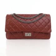 Pre-owned Leather handbags Chanel Vintage , Red , Dames