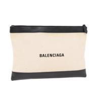 Pre-owned Leather clutches Balenciaga Vintage , Beige , Dames