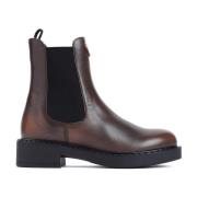 Bruine Enkellaarzen met Logodetail Prada , Brown , Dames