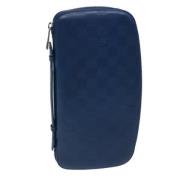 Pre-owned Leather clutches Louis Vuitton Vintage , Blue , Dames