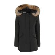 Arctische wasbeer parka voor ultieme luxe Woolrich , Black , Dames