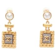 Pre-owned Metal earrings Chanel Vintage , Gray , Dames