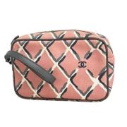 Pre-owned Canvas clutches Chanel Vintage , Pink , Dames