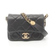 Pre-owned Leather crossbody-bags Chanel Vintage , Black , Dames