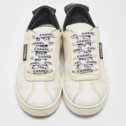 Pre-owned Leather sneakers Chanel Vintage , White , Dames